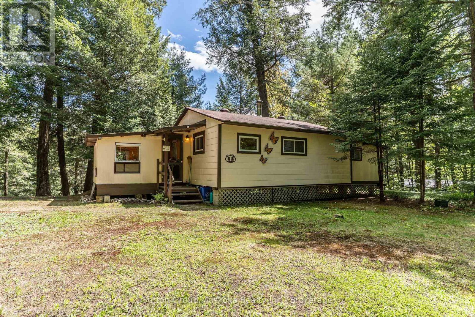 3149 LIMBERLOST ROAD, Lake of Bays, Ontario