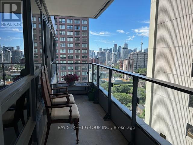 1802 - 395 Bloor Street E, Toronto, Ontario  M4W 1H7 - Photo 8 - C13212444