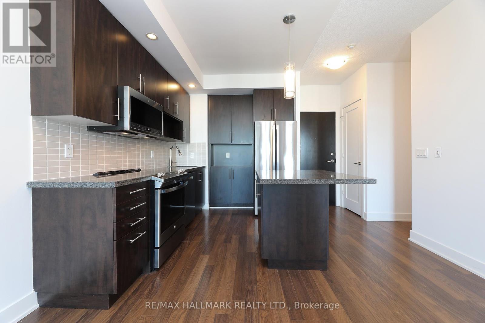 2310 - 120 Homewood Avenue, Toronto, Ontario  M4Y 2J3 - Photo 8 - C13212470