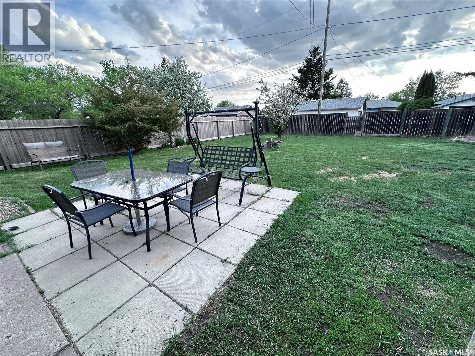 561 105th Street, North Battleford, Saskatchewan  S9A 1R6 - Photo 13 - SK037563