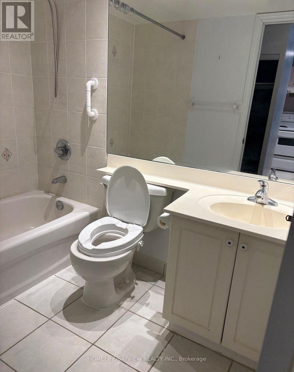 215 - 48 Suncrest Boulevard, Markham, Ontario  L3T 7Y5 - Photo 10 - N13208530