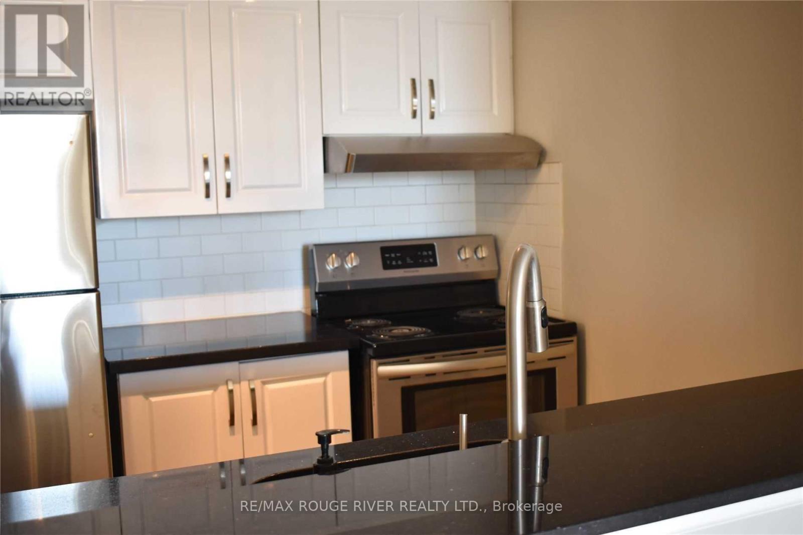 603 - 1655 Pickering Parkway, Pickering, Ontario  L1V 6L3 - Photo 3 - E13212412