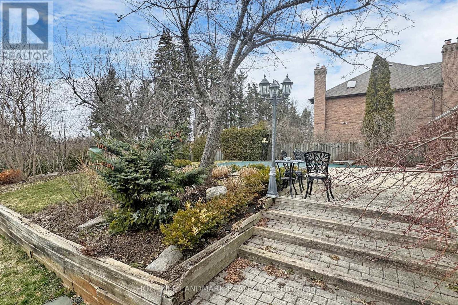 8 Prescott Court, Markham, Ontario  L3T 5W7 - Photo 39 - N13212414