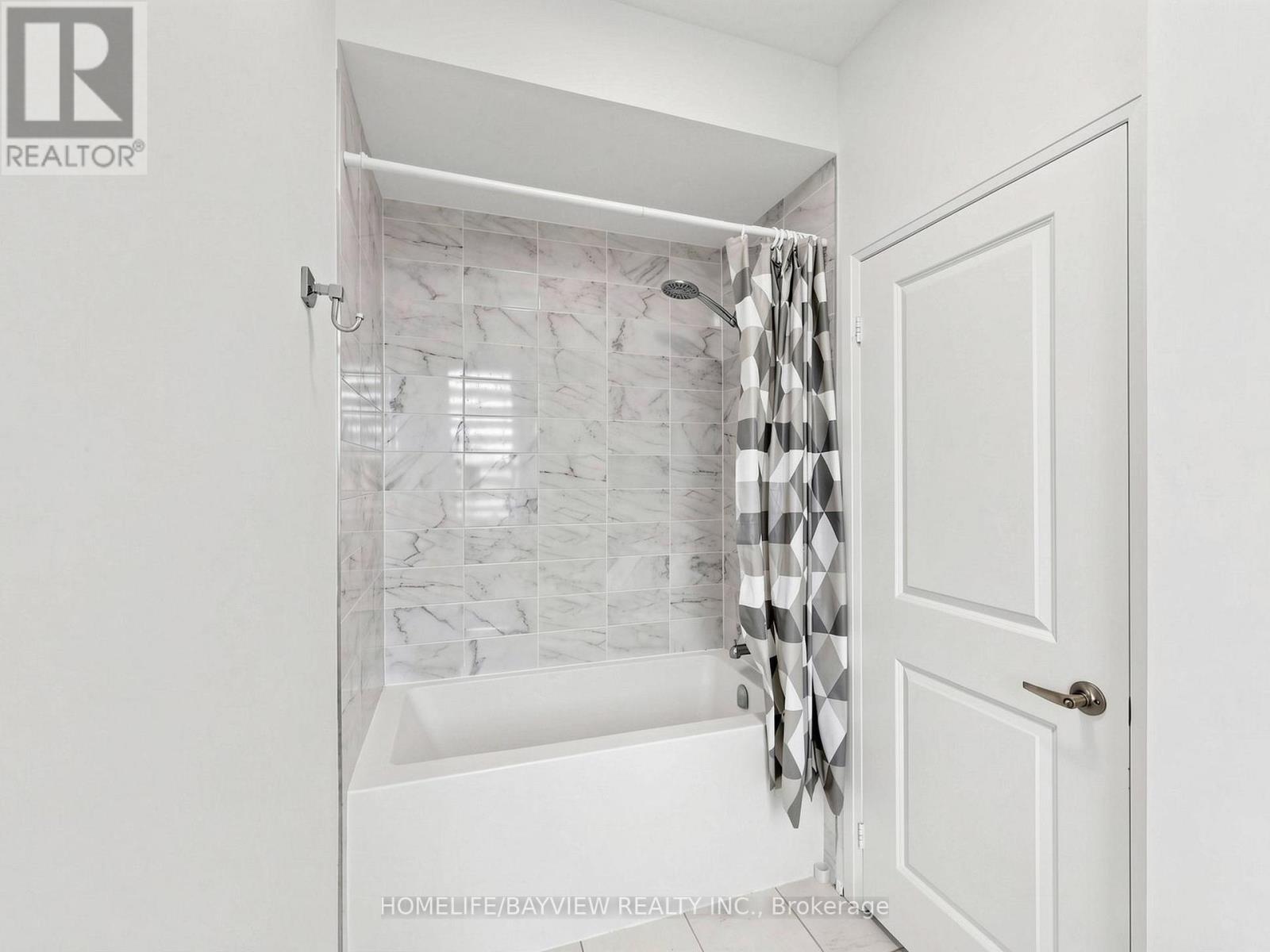 62 Pear Blossom Way, East Gwillimbury, Ontario  L9N 0S9 - Photo 27 - N13212494