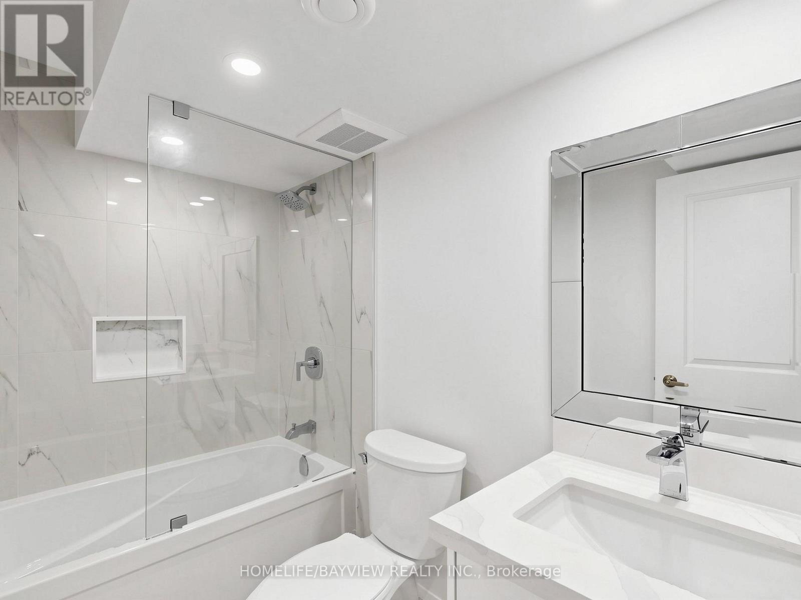 62 Pear Blossom Way, East Gwillimbury, Ontario  L9N 0S9 - Photo 38 - N13212494