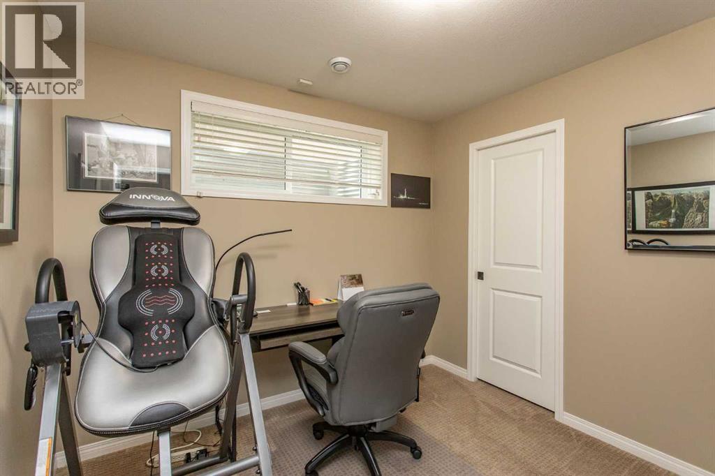 42 Vista Close, Red Deer, Alberta  T4R 0N8 - Photo 22 - A2310816