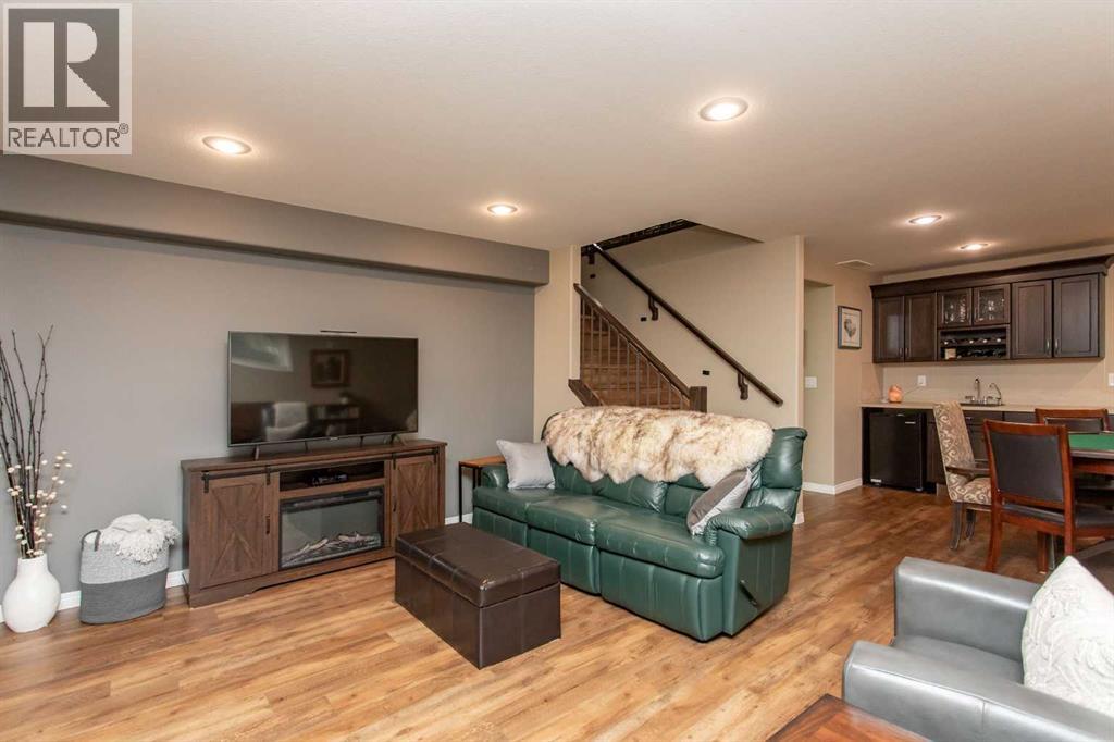42 Vista Close, Red Deer, Alberta  T4R 0N8 - Photo 20 - A2310816
