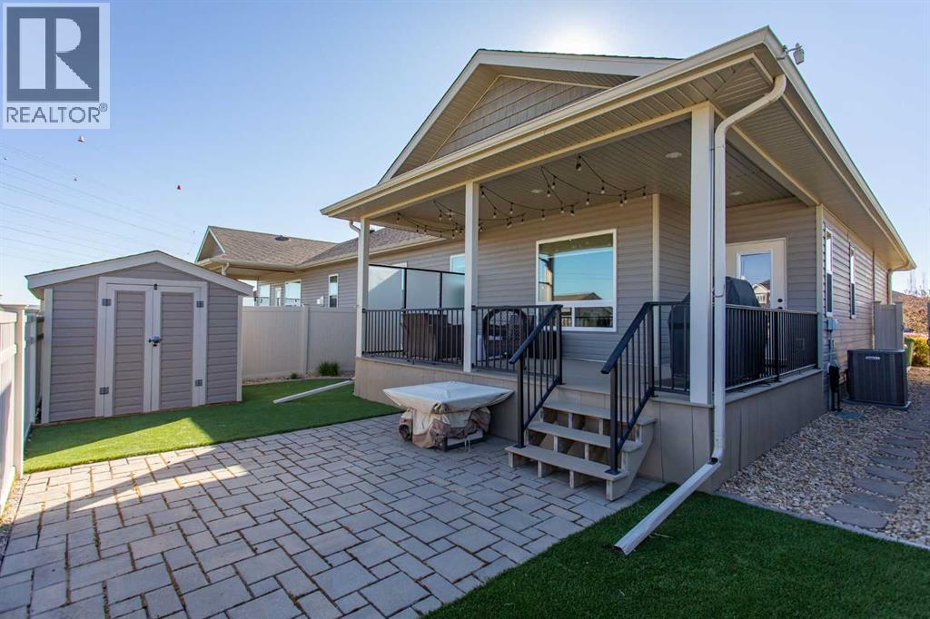 42 Vista Close, Red Deer, Alberta  T4R 0N8 - Photo 28 - A2310816