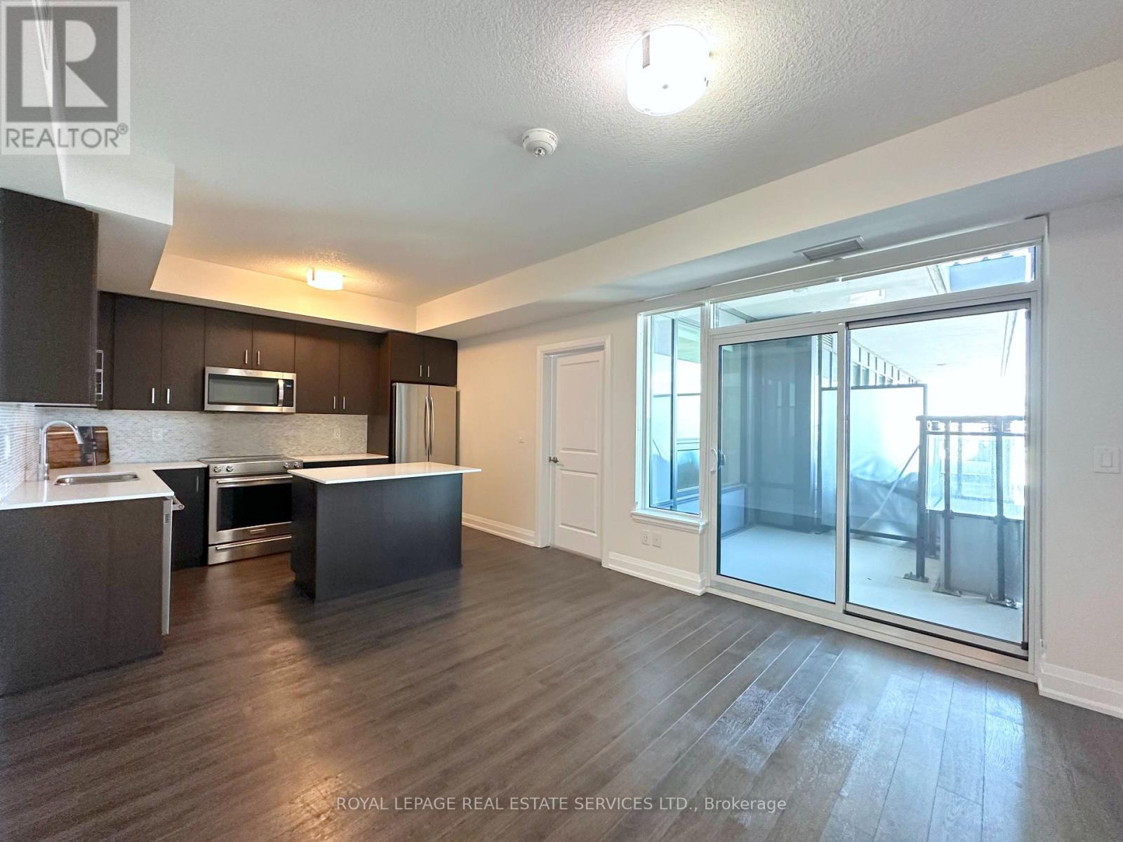 901 - 2333 Taunton Road, Oakville, Ontario  L6H 0N5 - Photo 2 - W13212440
