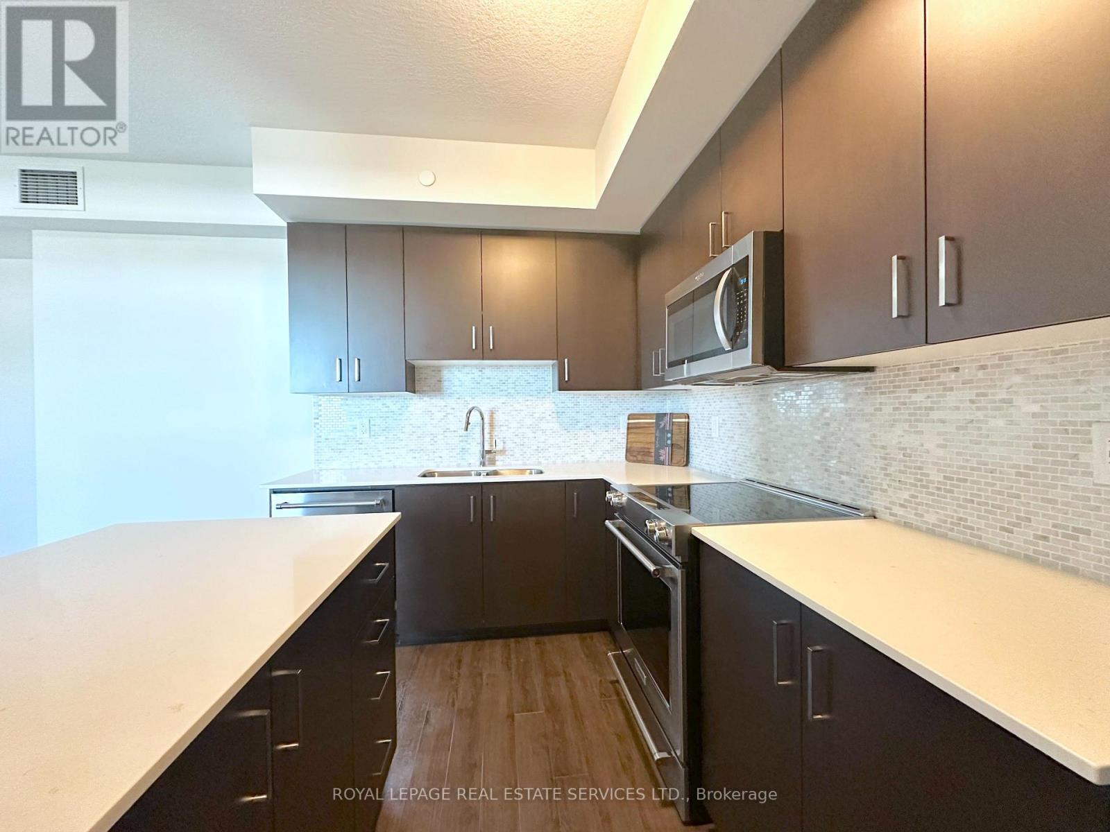 901 - 2333 Taunton Road, Oakville, Ontario  L6H 0N5 - Photo 5 - W13212440