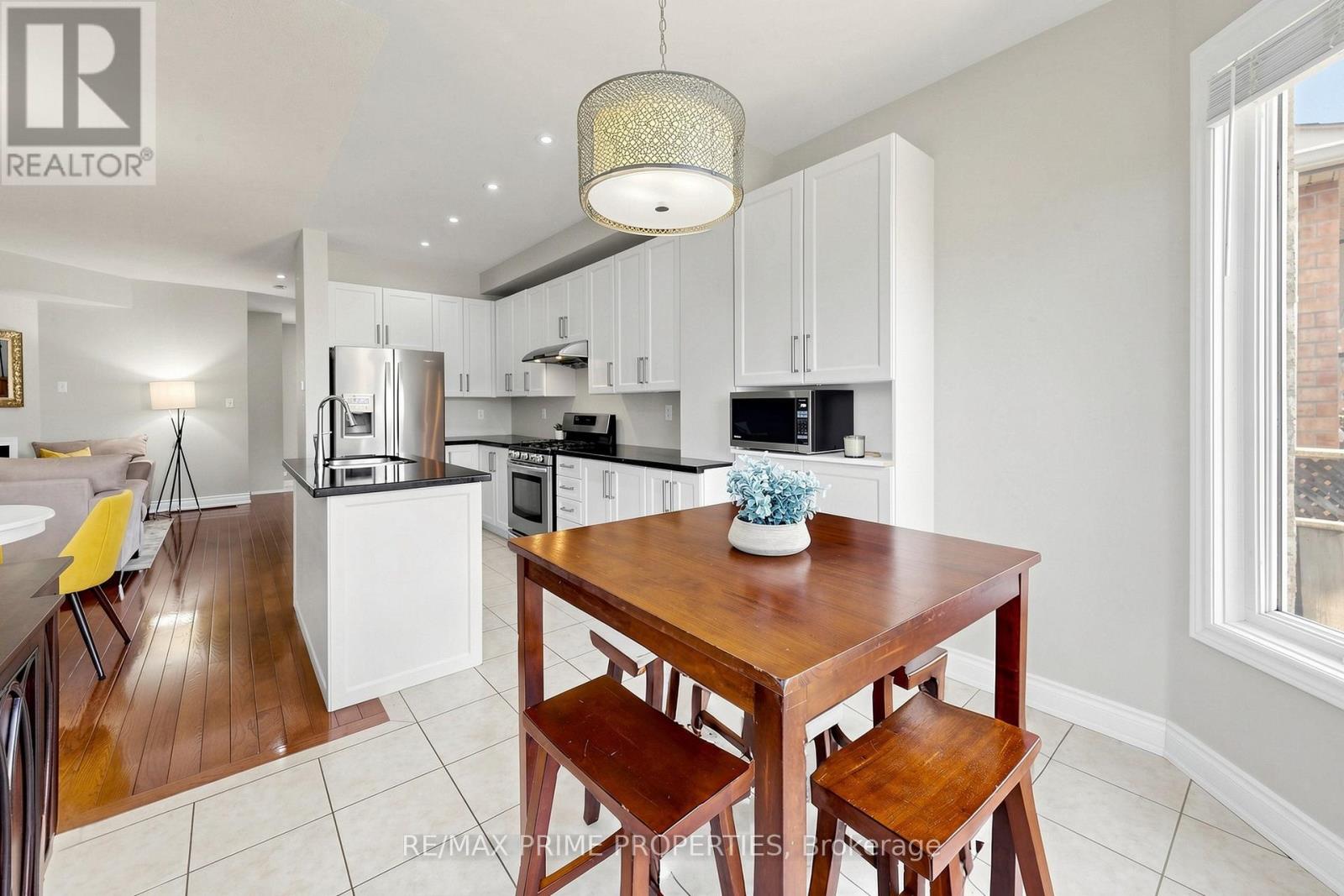 68 Harbourtown Crescent, Brampton, Ontario  L6V 4P5 - Photo 16 - W13212442