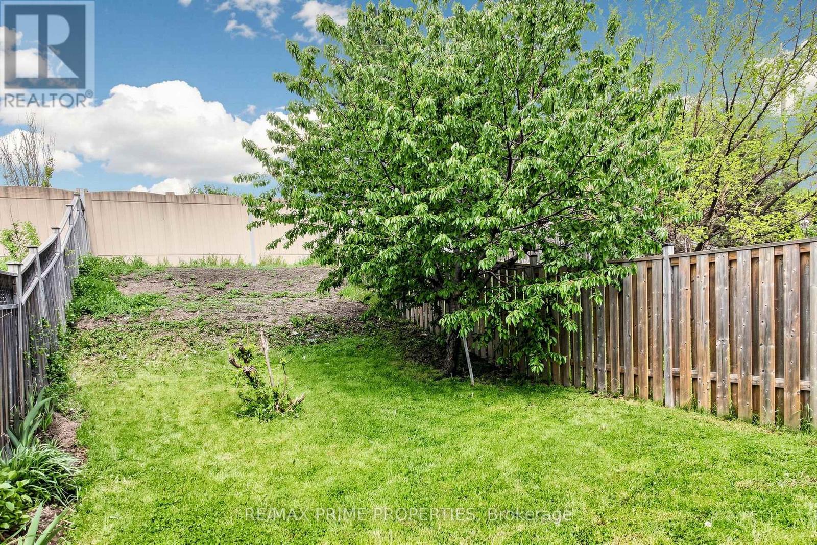 68 Harbourtown Crescent, Brampton, Ontario  L6V 4P5 - Photo 45 - W13212442