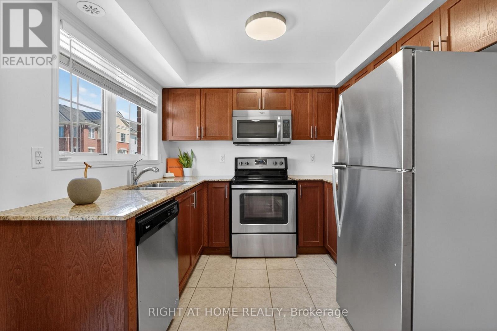 26 - 2480 Post Road N, Oakville, Ontario  L0R 2H0 - Photo 4 - W13212456