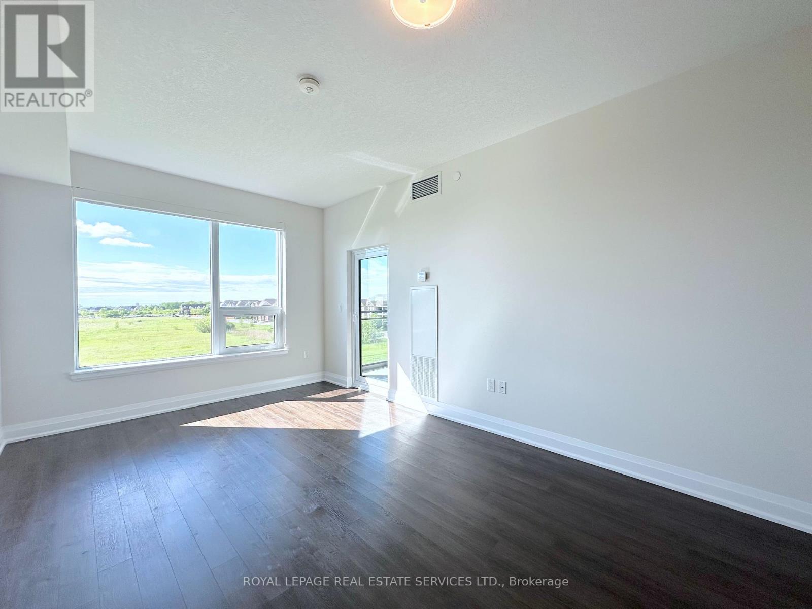 407 - 2333 Taunton Road, Oakville, Ontario  L6H 0N5 - Photo 5 - W13212462