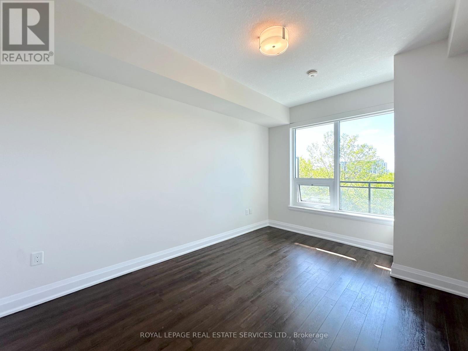 209 - 2333 Taunton Road, Oakville, Ontario  L6H 0N5 - Photo 12 - W13212468