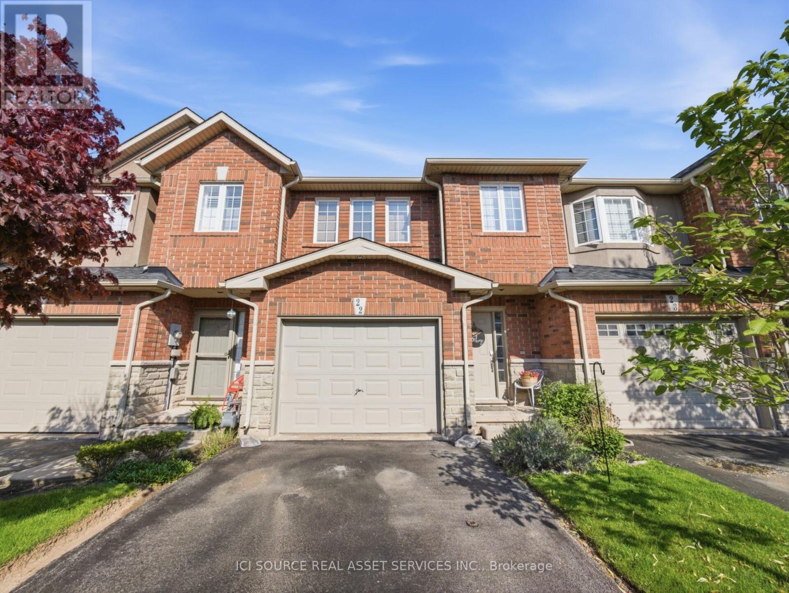 22 - 163 LIVINGSTON AVENUE, Grimsby, Ontario