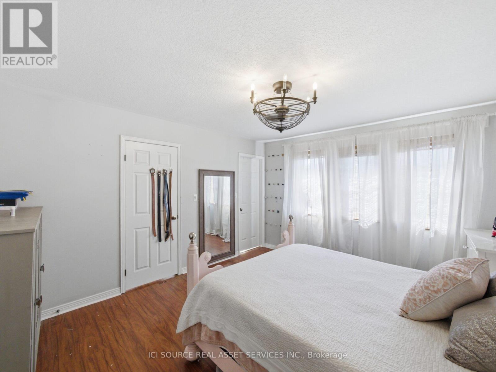 22 - 163 Livingston Avenue, Grimsby, Ontario  L3M 5S8 - Photo 11 - X13212416