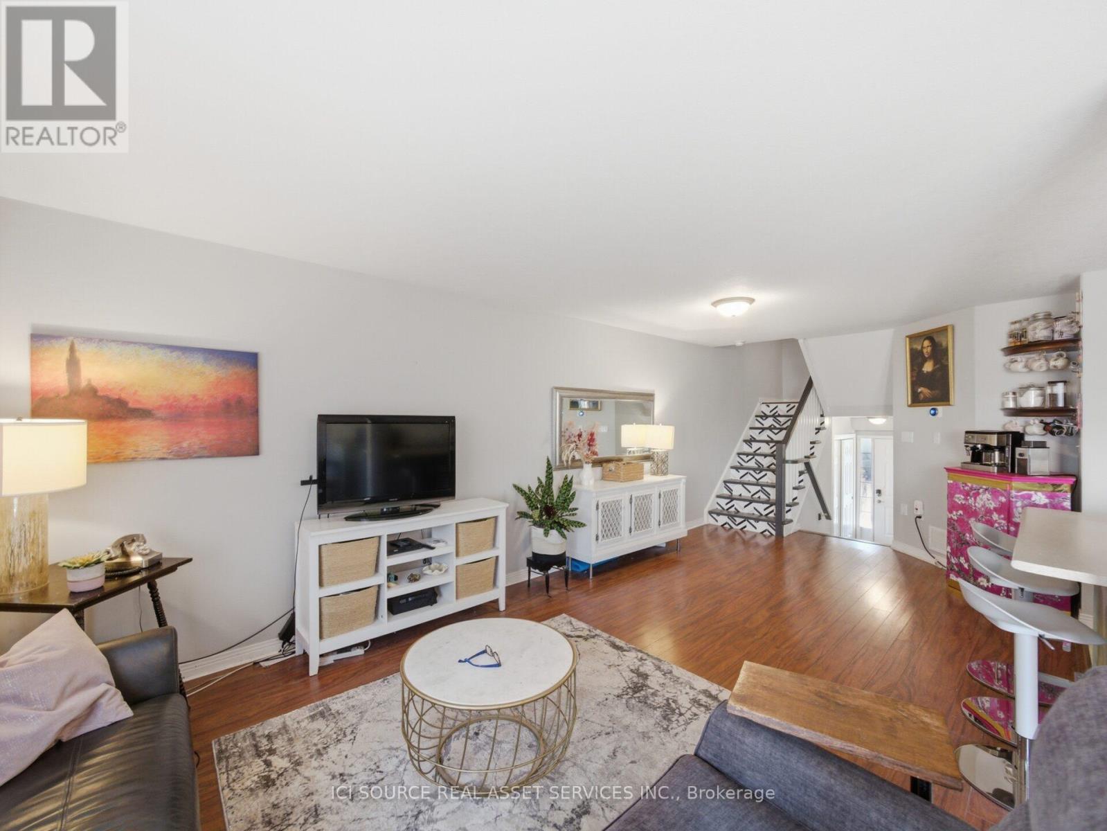 22 - 163 Livingston Avenue, Grimsby, Ontario  L3M 5S8 - Photo 4 - X13212416