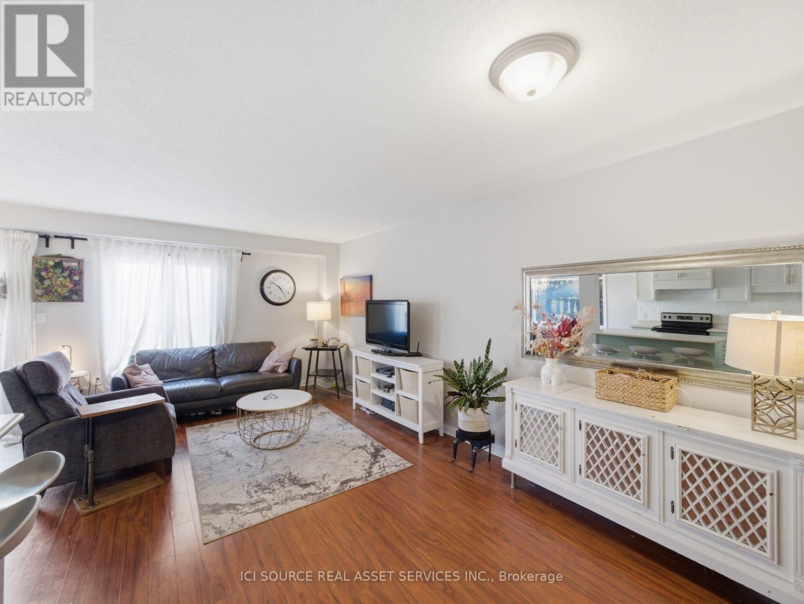22 - 163 Livingston Avenue, Grimsby, Ontario  L3M 5S8 - Photo 9 - X13212416