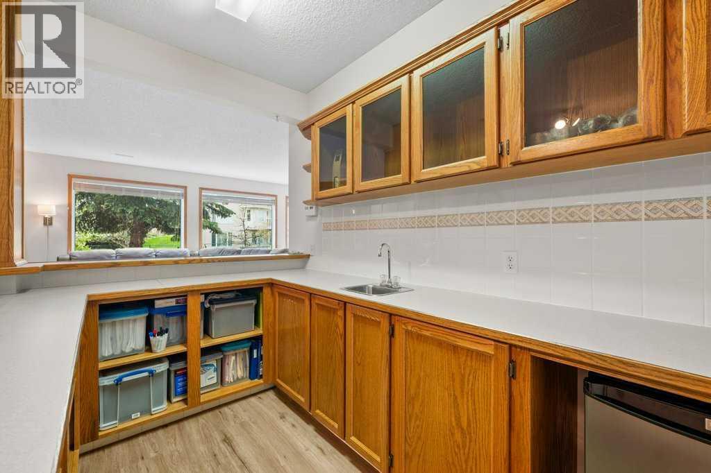 125 Woodpark Close Sw, Calgary, Alberta  T2W 6H1 - Photo 33 - A2313625
