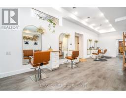112 FRONT STREET, Belleville, Ontario