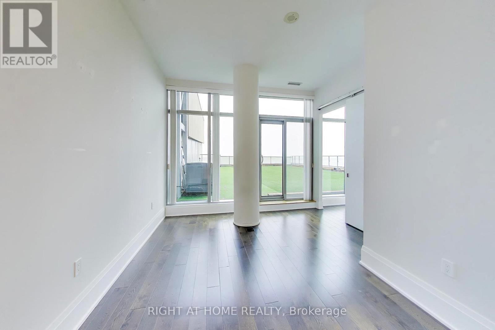 1126 - 39 Queens Quay E, Toronto, Ontario  M5E 0A5 - Photo 17 - C13212518
