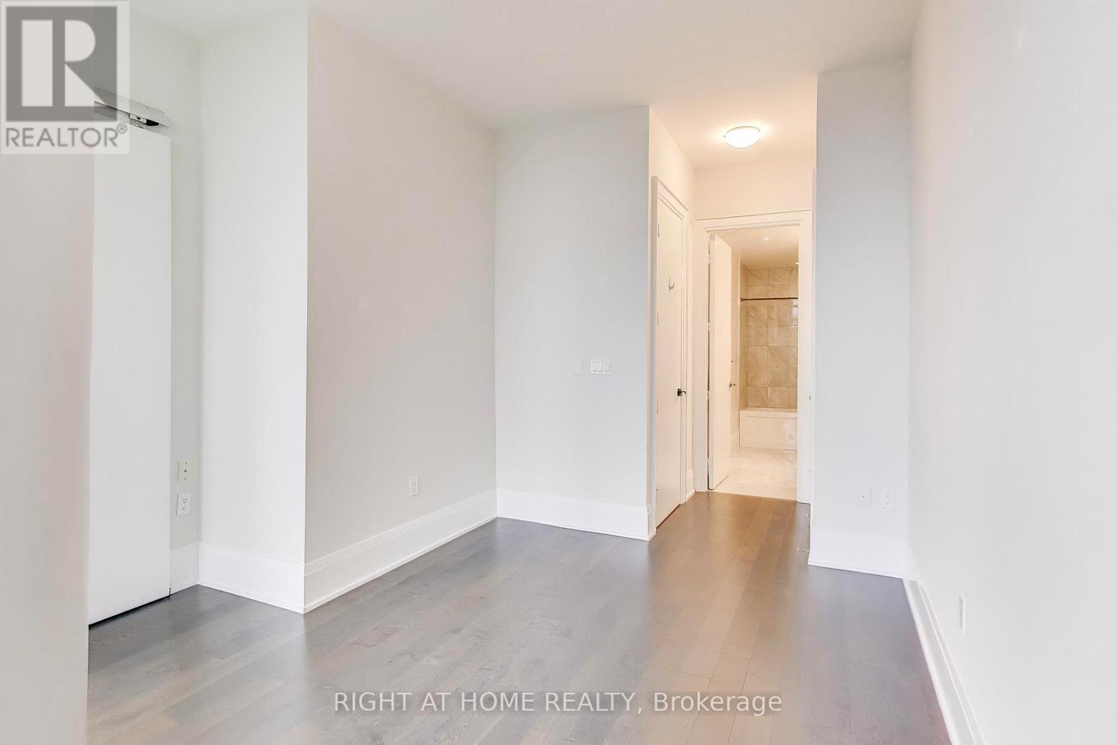 1126 - 39 Queens Quay E, Toronto, Ontario  M5E 0A5 - Photo 6 - C13212518