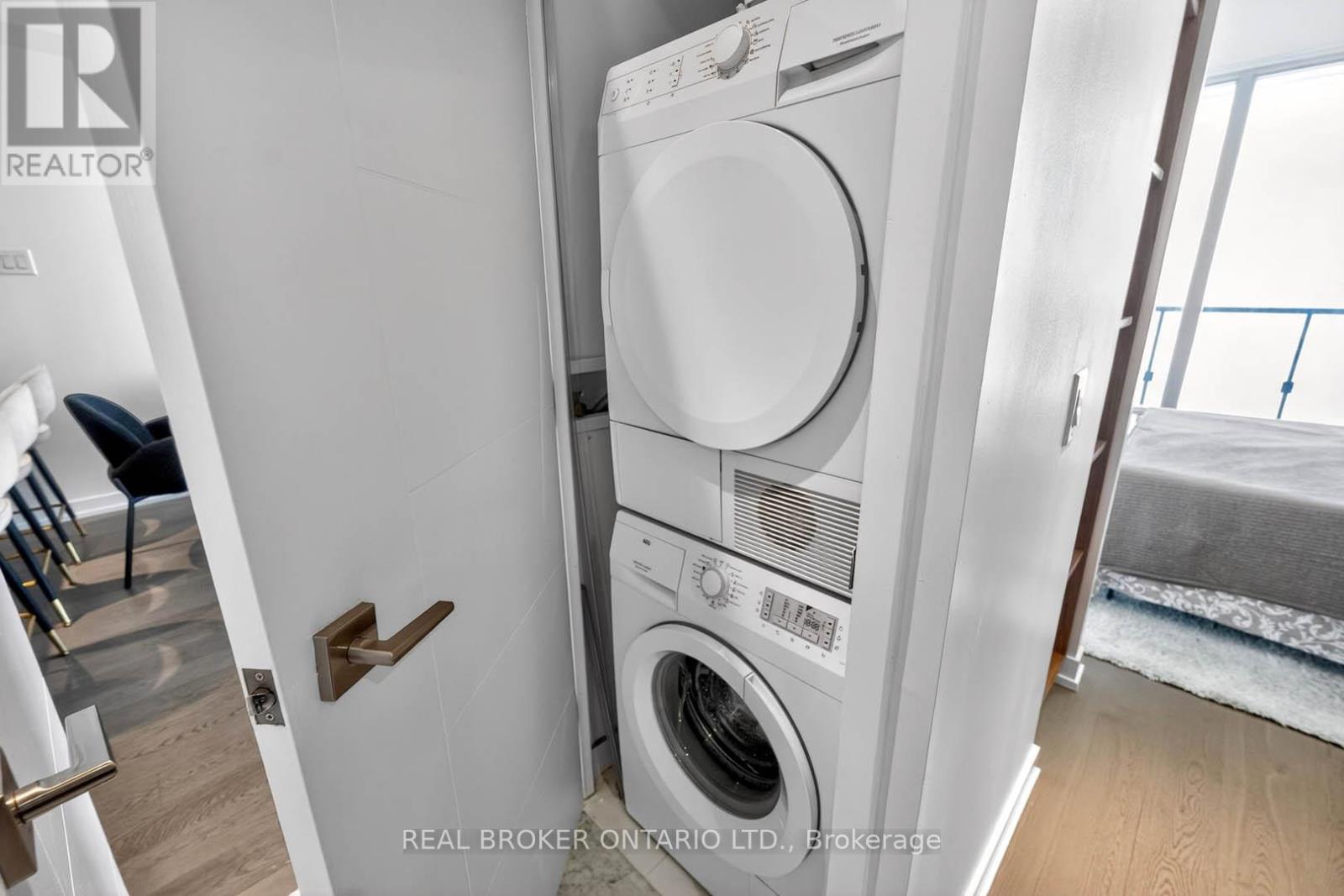 3912 - 488 University Avenue, Toronto, Ontario  M5G 0C1 - Photo 24 - C13212550