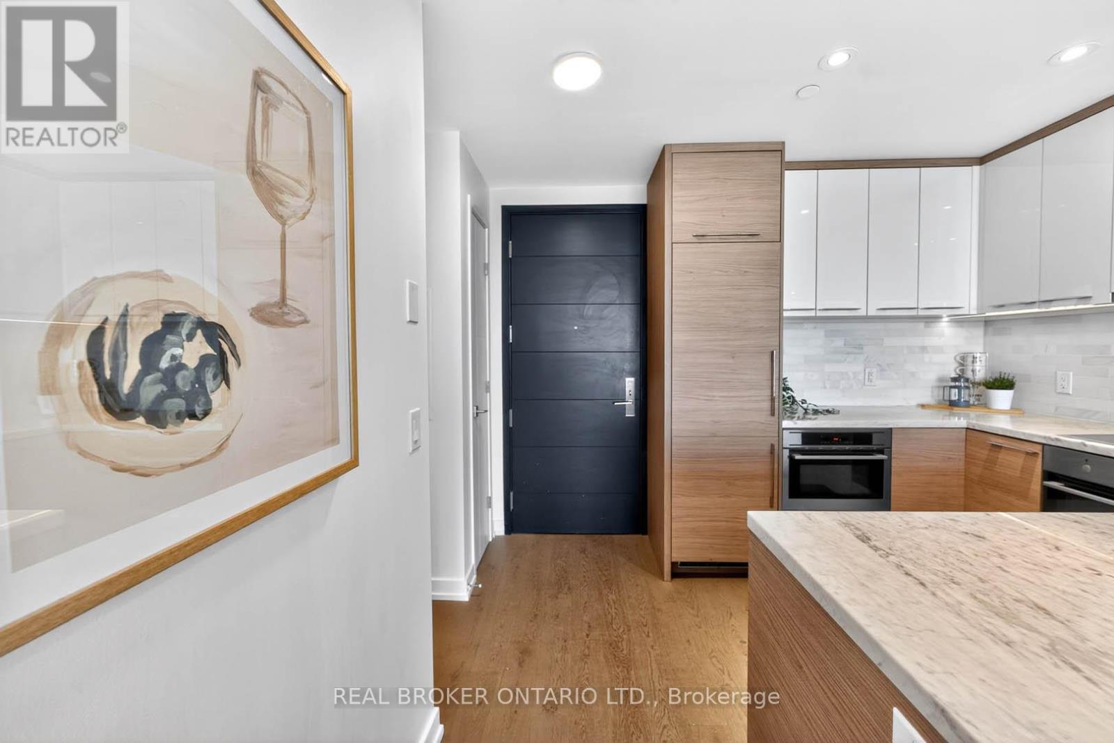 3912 - 488 University Avenue, Toronto, Ontario  M5G 0C1 - Photo 2 - C13212552
