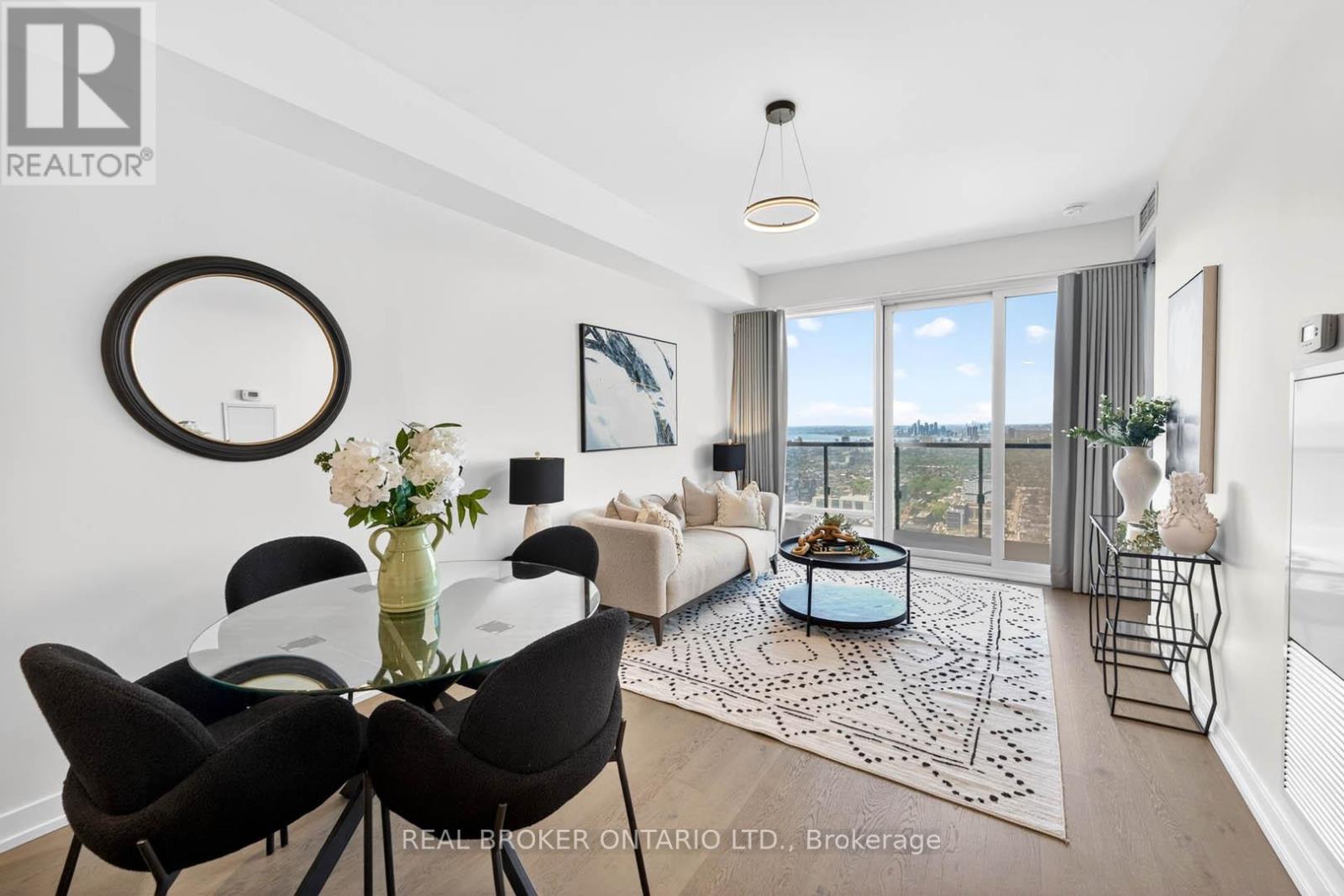 3912 - 488 University Avenue, Toronto, Ontario  M5G 0C1 - Photo 4 - C13212552