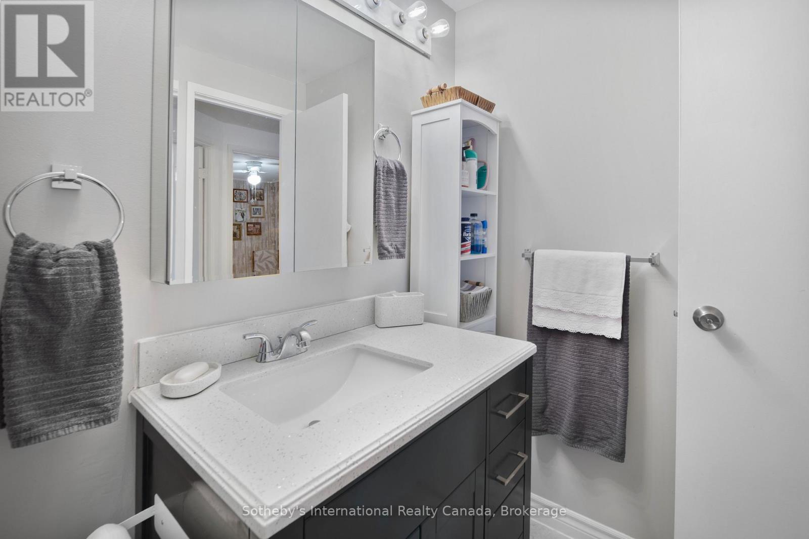 B3 - 450 Lakeshore Drive, North Bay, Ontario  P1A 2E1 - Photo 25 - X13212542