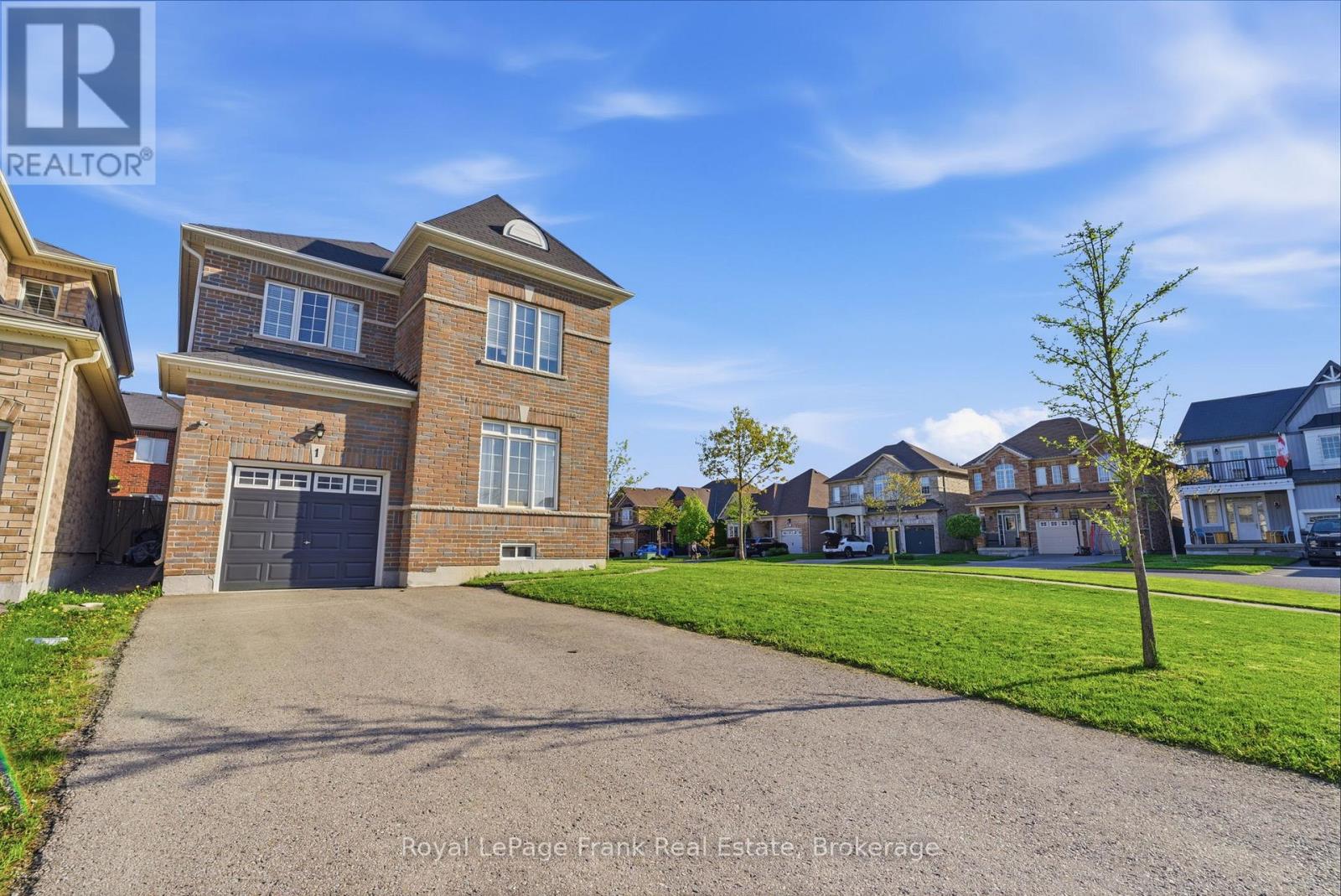 1 Gomme Avenue, Clarington, Ontario  L1B 1G9 - Photo 2 - E13185414
