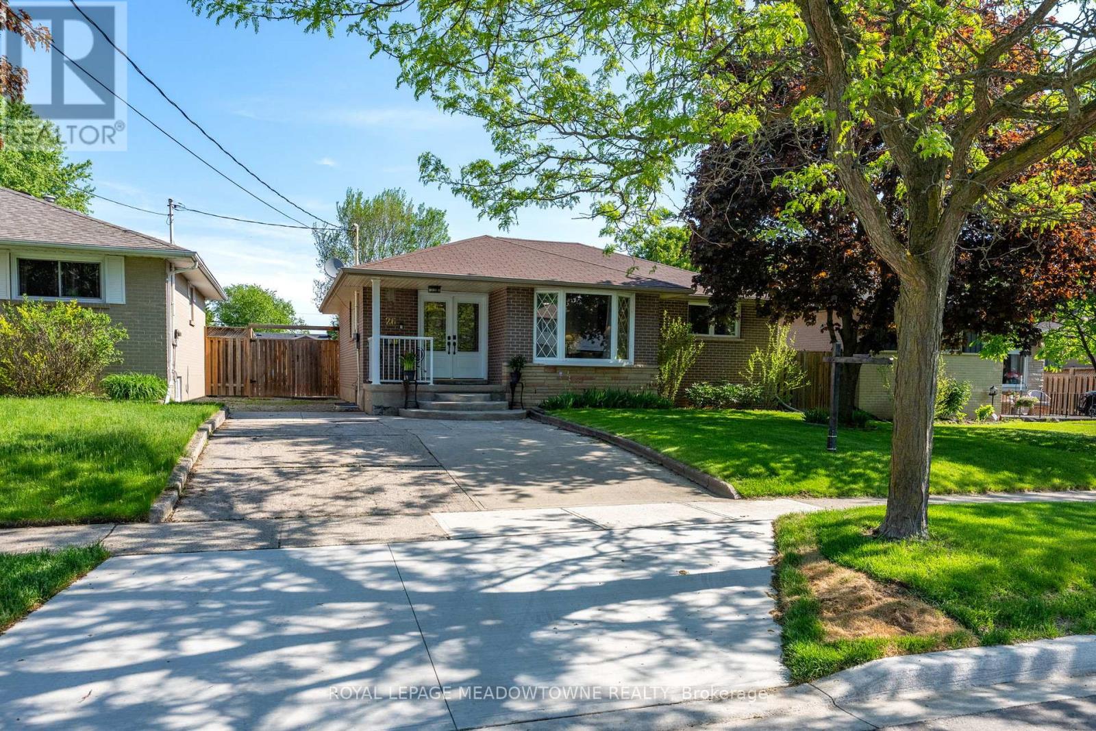 26 Moultrey Crescent, Halton Hills, Ontario  L7G 4N5 - Photo 29 - W13212498