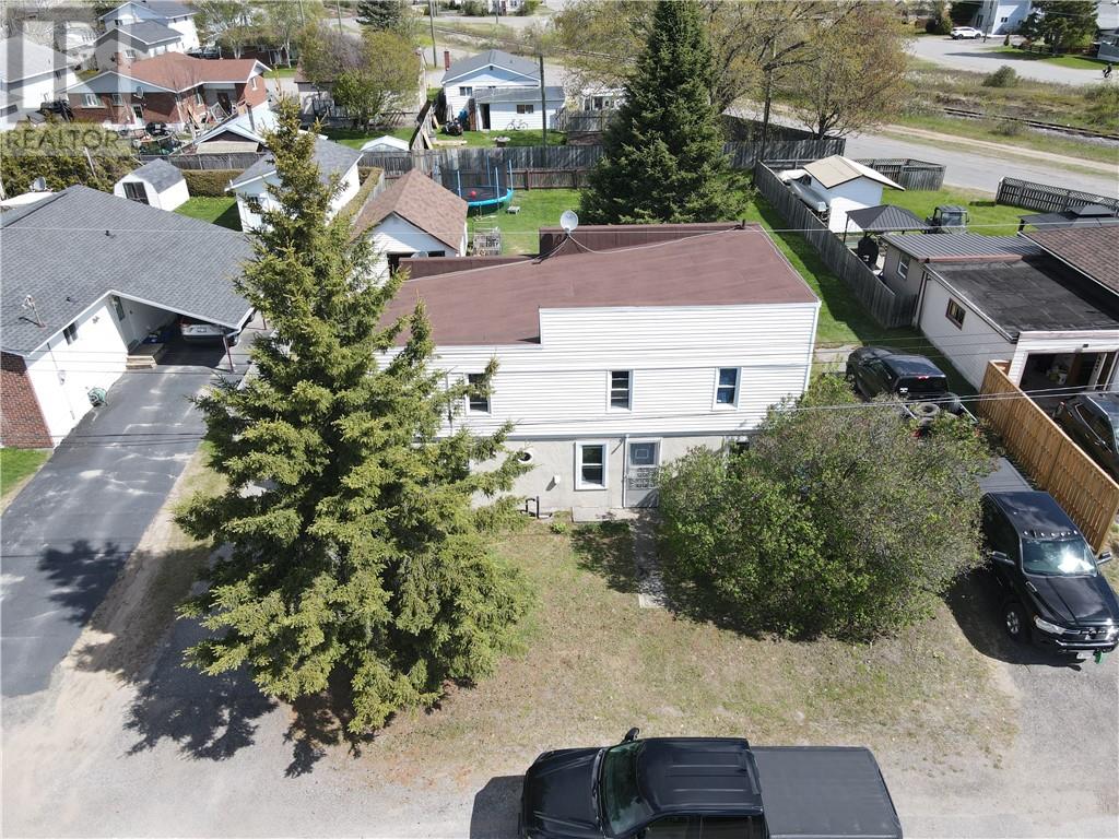 236-238 Secord Street, Espanola, Ontario  P3E 1G9 - Photo 1 - 2128123
