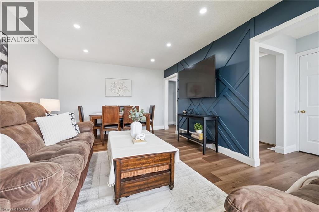 235 Cedarbrae Avenue Unit# B, Waterloo, Ontario  N2L 4S8 - Photo 10 - 40819990