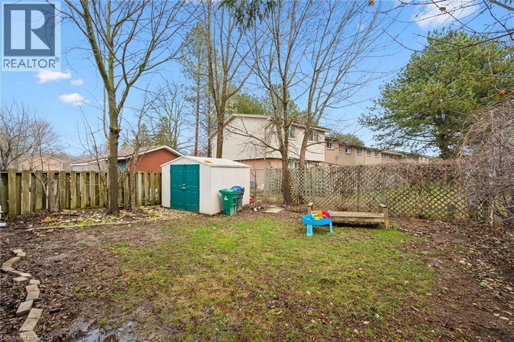 235 Cedarbrae Avenue Unit# B, Waterloo, Ontario  N2L 4S8 - Photo 34 - 40819990