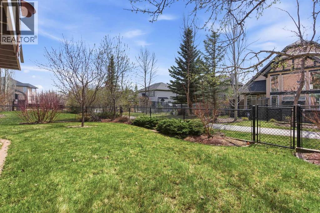 183 Discovery Ridge Way Sw, Calgary, Alberta  T3H 5G3 - Photo 37 - A2309044