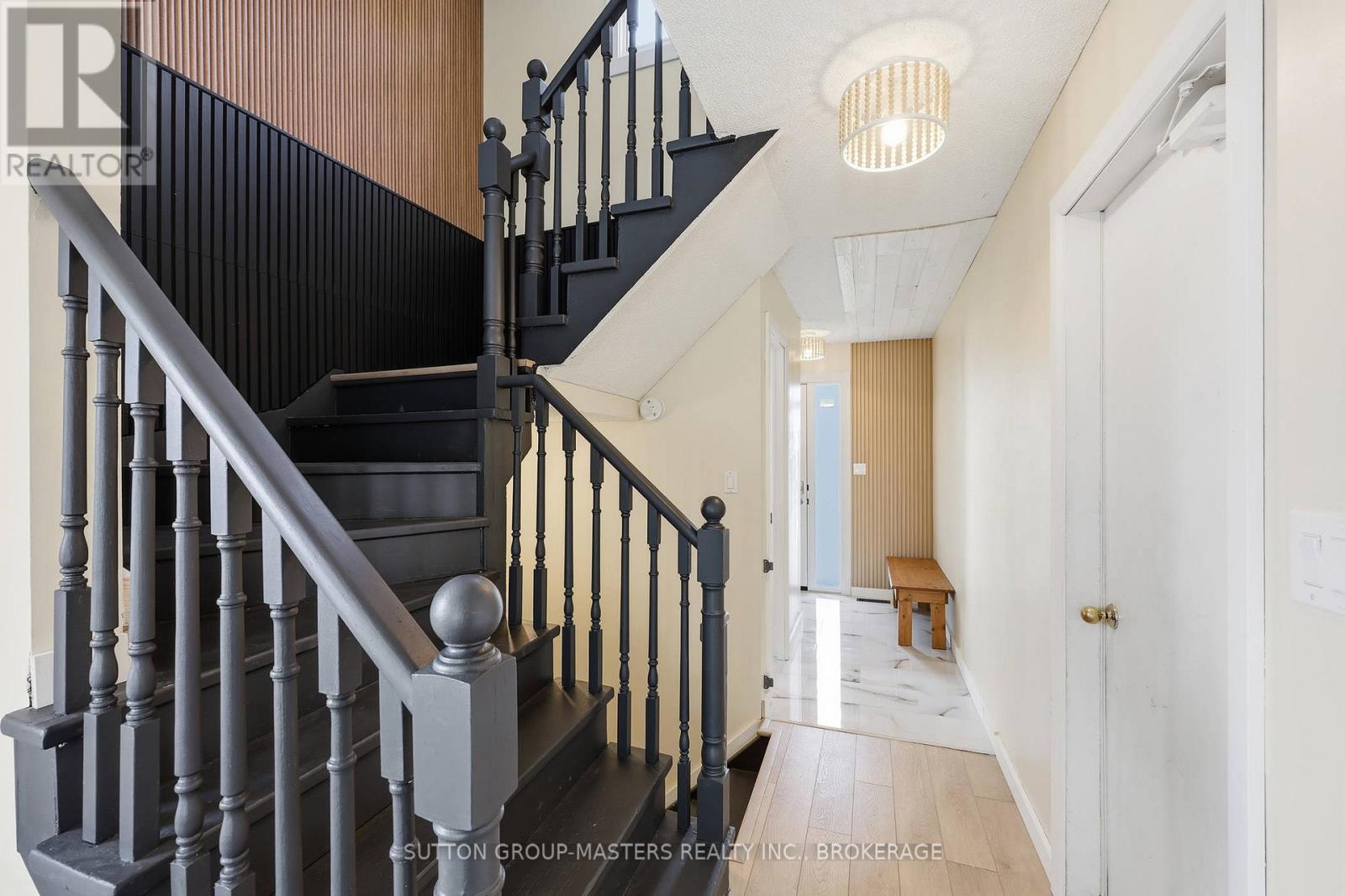 35 Rose Abbey Drive, Kingston (Kingston East (Incl Barret Crt)), Ontario  K7K 6W1 - Photo 10 - X13212636