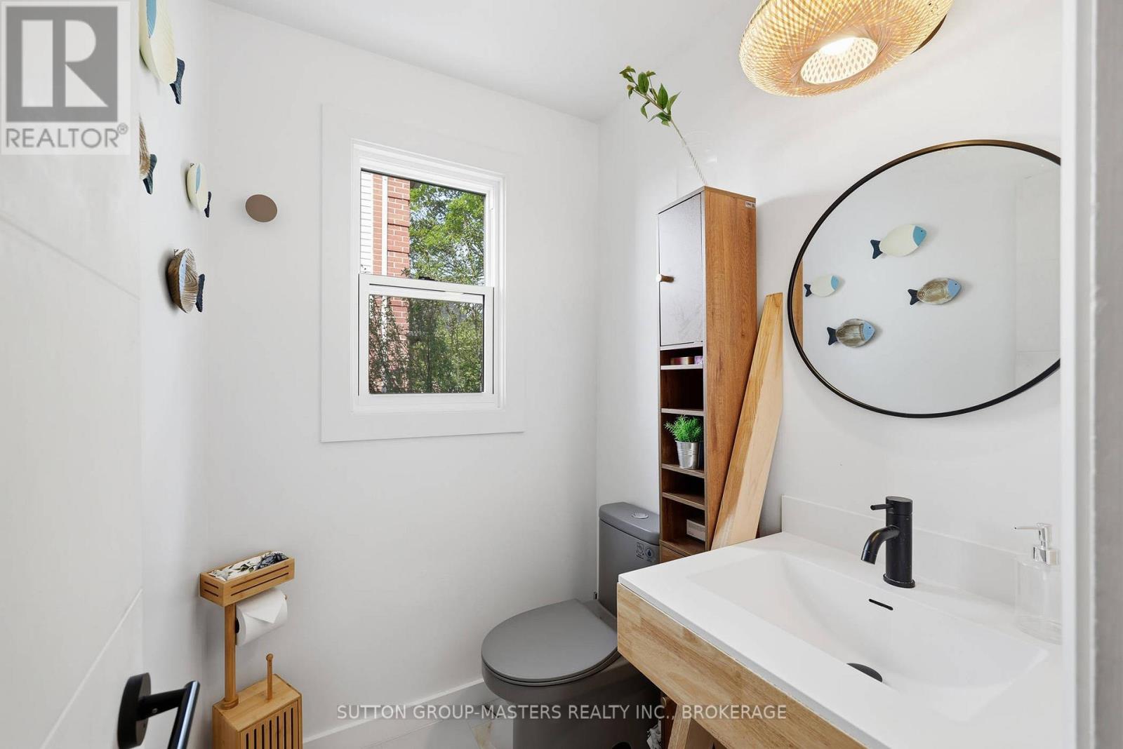 35 Rose Abbey Drive, Kingston (Kingston East (Incl Barret Crt)), Ontario  K7K 6W1 - Photo 8 - X13212636