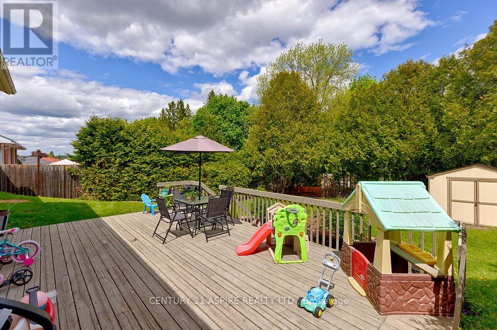 227 Clemow Avenue, Pembroke, Ontario K8A 2C7 - Photo 29 - X13212620