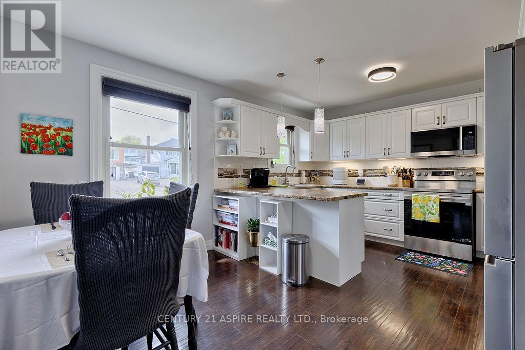 227 Clemow Avenue, Pembroke, Ontario K8A 2C7 - Photo 5 - X13212620