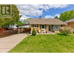 227 CLEMOW AVENUE, Pembroke, Ontario