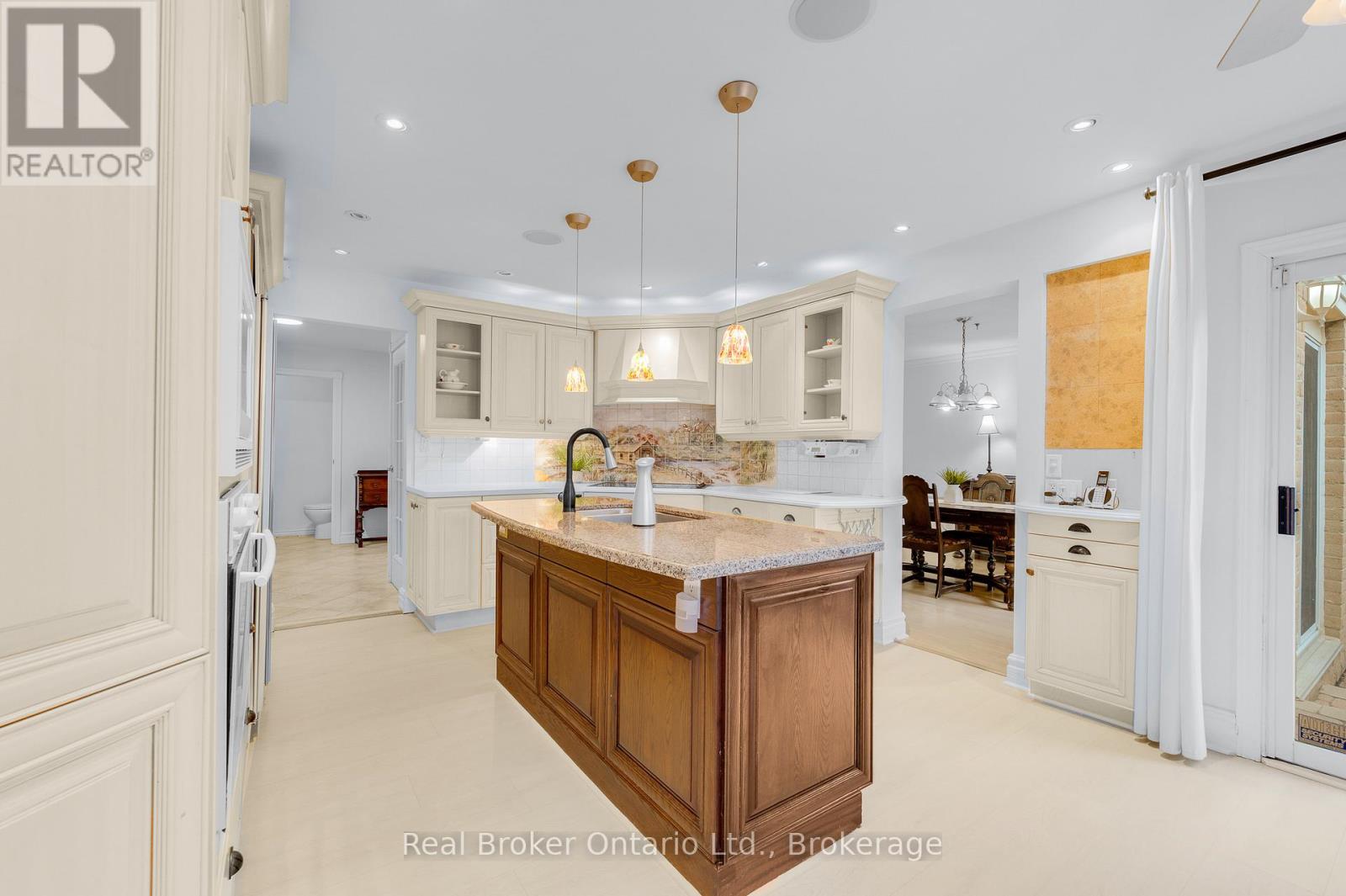 6366 Miller's Grove, Mississauga, Ontario  L5N 3M7 - Photo 13 - W13212662