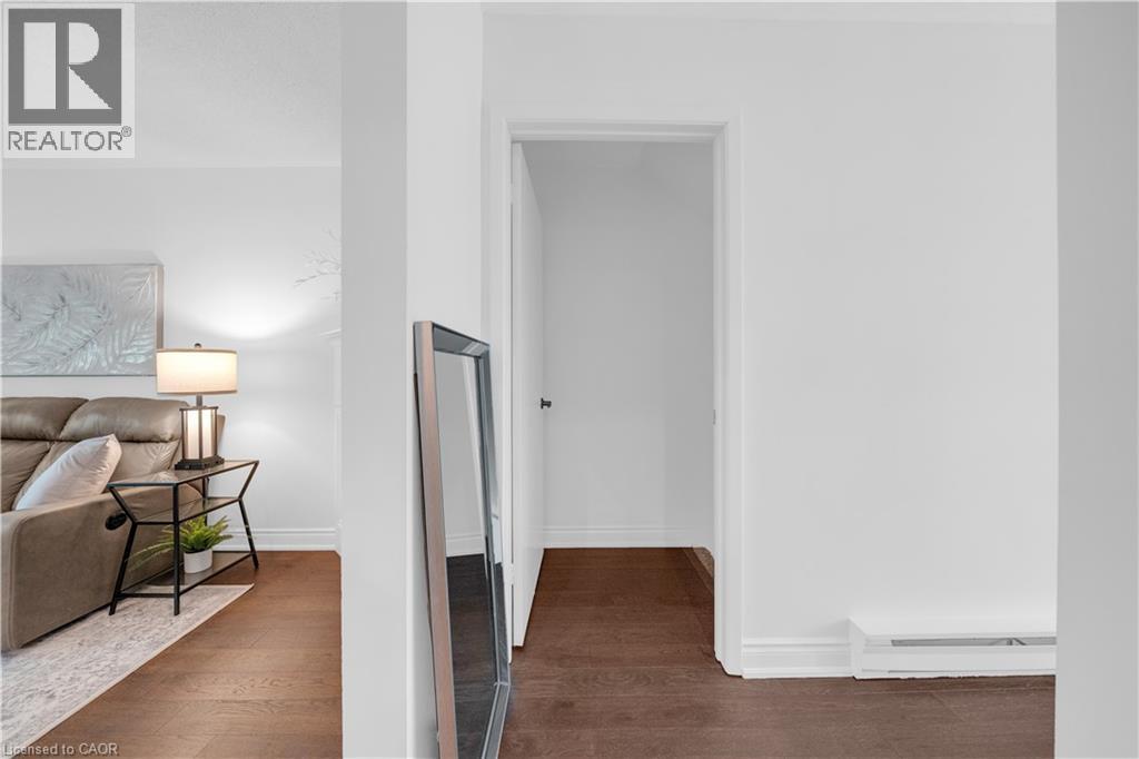 1270 Gainsborough Drive Unit# 35, Oakville, Ontario  M9A 0E1 - Photo 15 - 40834587