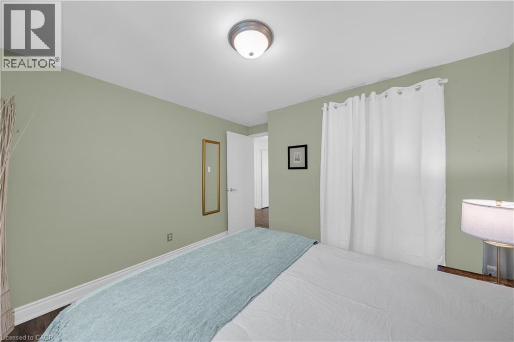 1270 Gainsborough Drive Unit# 35, Oakville, Ontario  M9A 0E1 - Photo 34 - 40834587