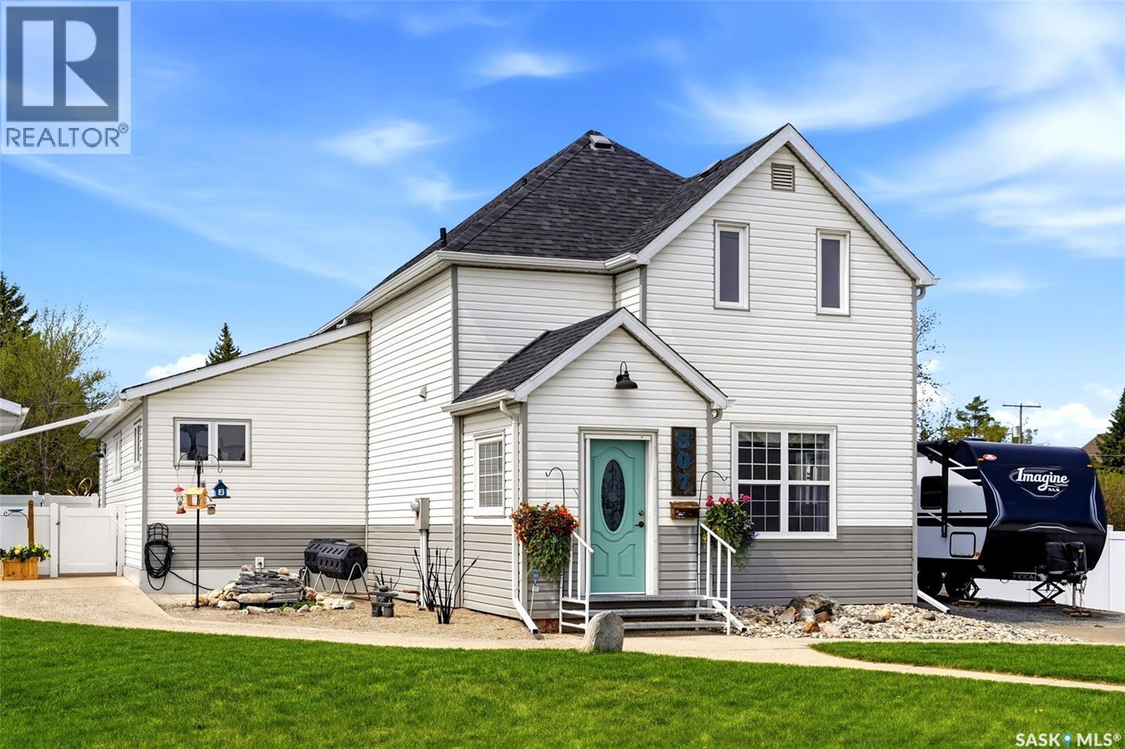 807 Woodward Avenue, Indian Head, Saskatchewan  S0G 2K0 - Photo 1 - SK037320