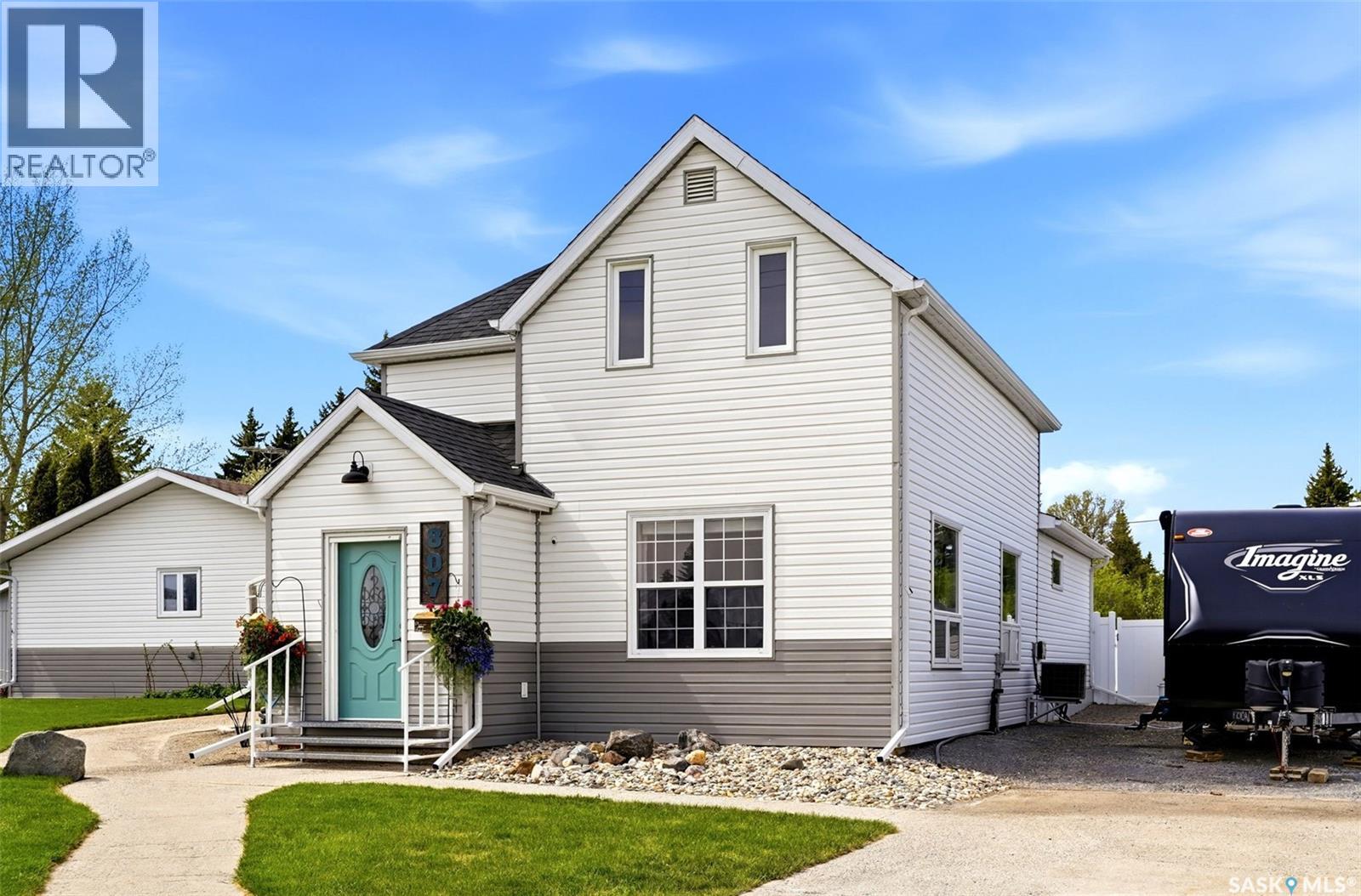 807 Woodward Avenue, Indian Head, Saskatchewan  S0G 2K0 - Photo 3 - SK037320