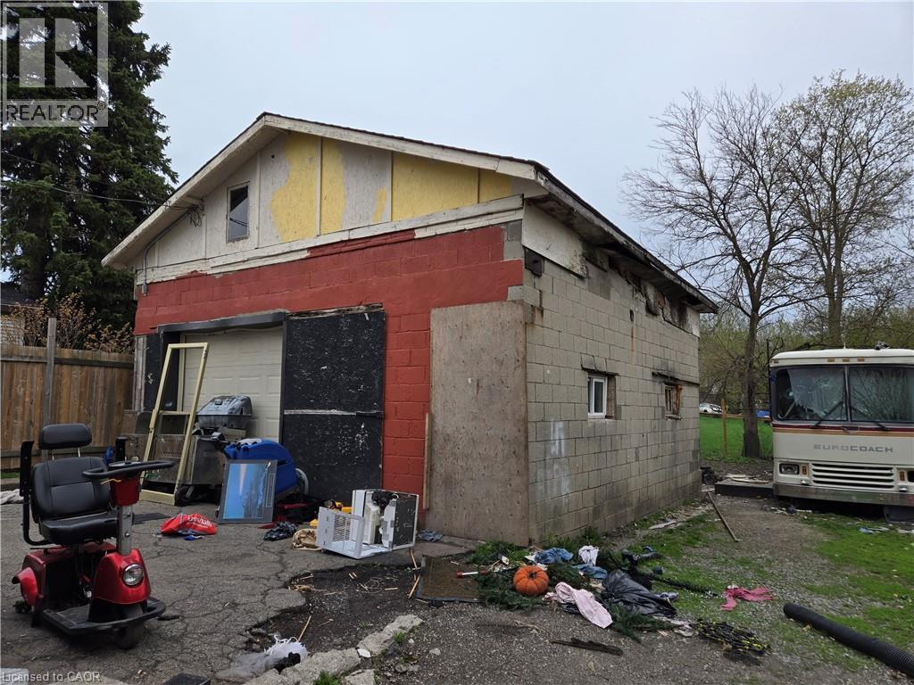 4550 Crysler Avenue, Niagara Falls, Ontario  L2E 3V4 - Photo 8 - 40830399