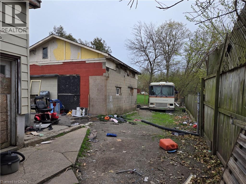 4550 Crysler Avenue, Niagara Falls, Ontario  L2E 3V4 - Photo 6 - 40830399