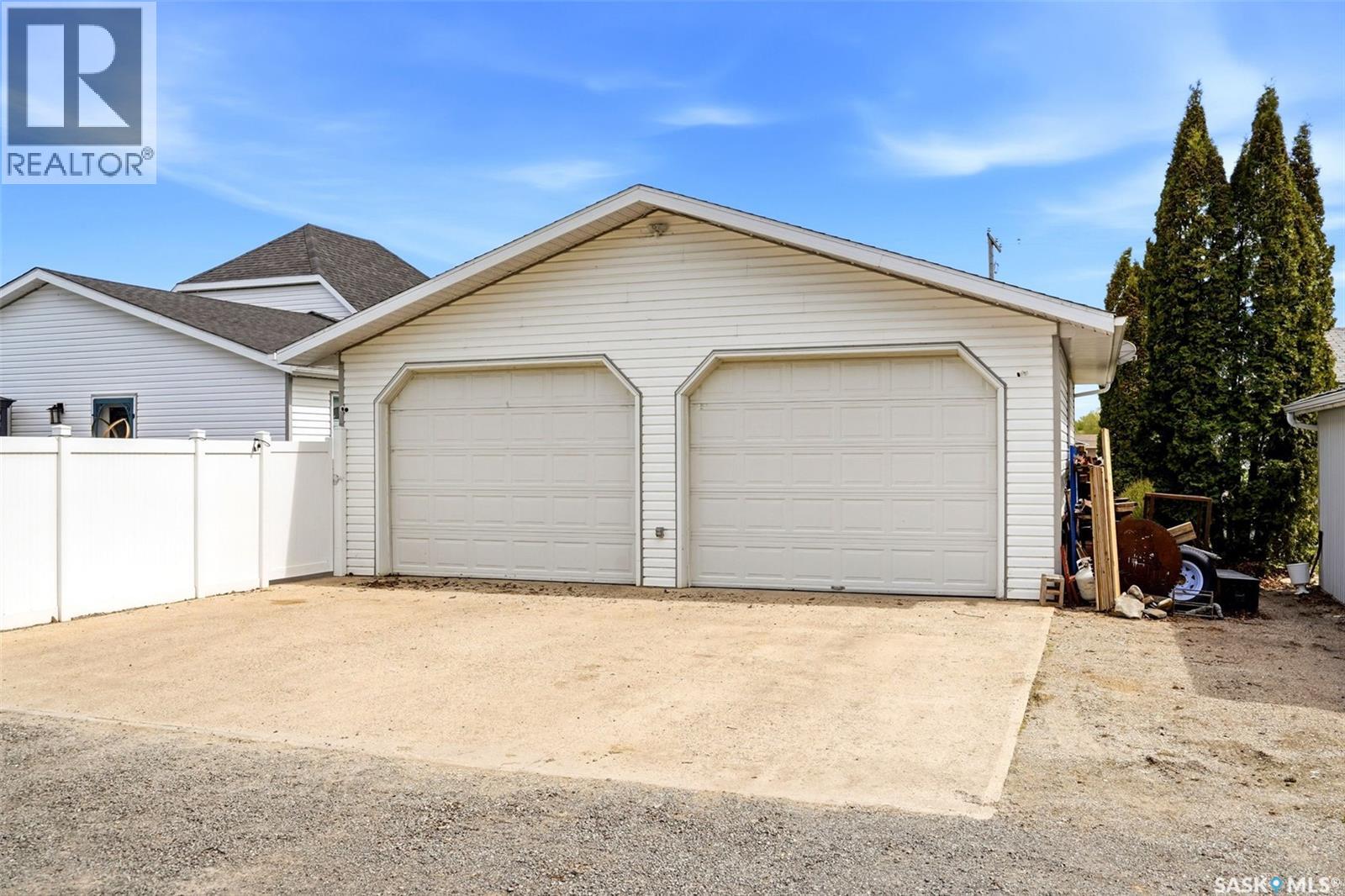 807 Woodward Avenue, Indian Head, Saskatchewan  S0G 2K0 - Photo 4 - SK037320